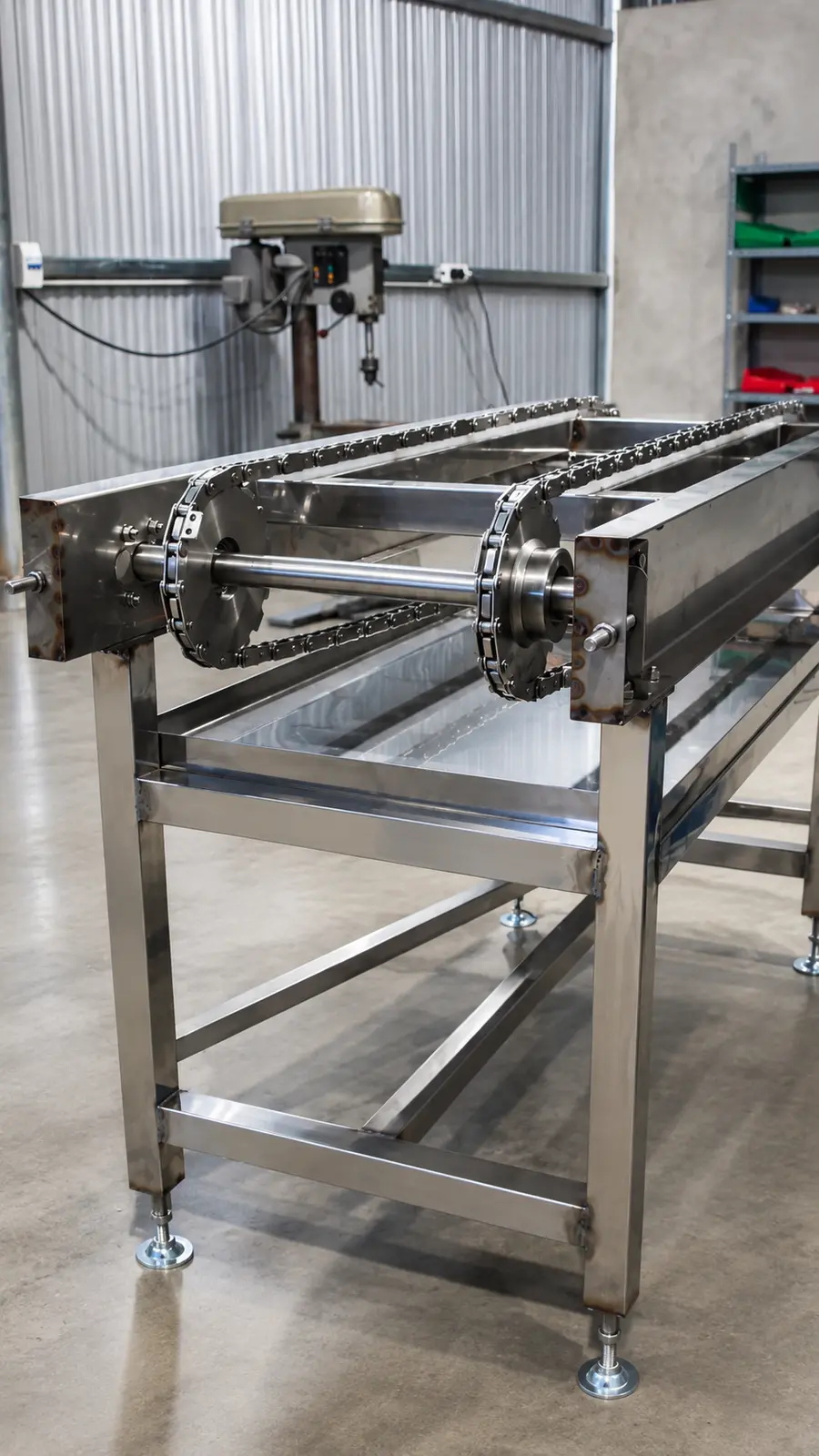 Băng tải xích khung inox thực tế